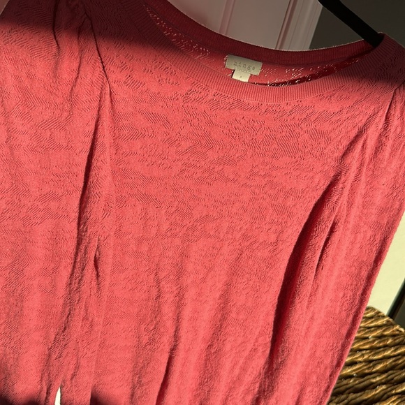 Hinge Sweater - Picture 6 of 7